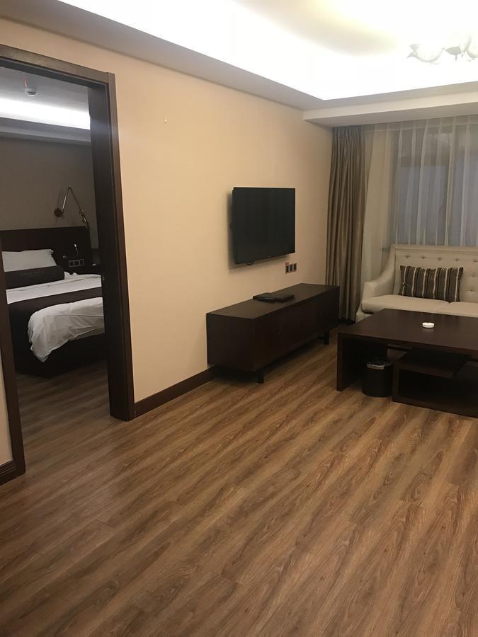 Manxin Hotel Shanghai Xujiahui Exterior photo