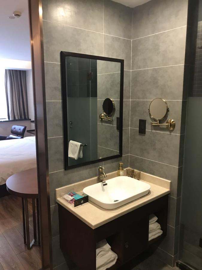 Manxin Hotel Shanghai Xujiahui Exterior photo